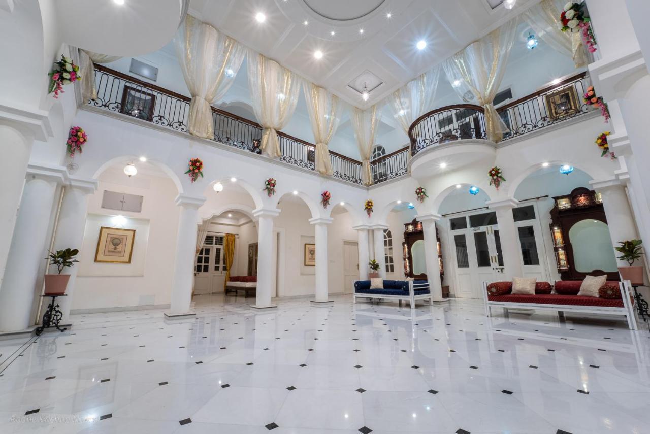 Radhe Krishna Niwas Apartment อุเดเปอร์ ภายนอก รูปภาพ
