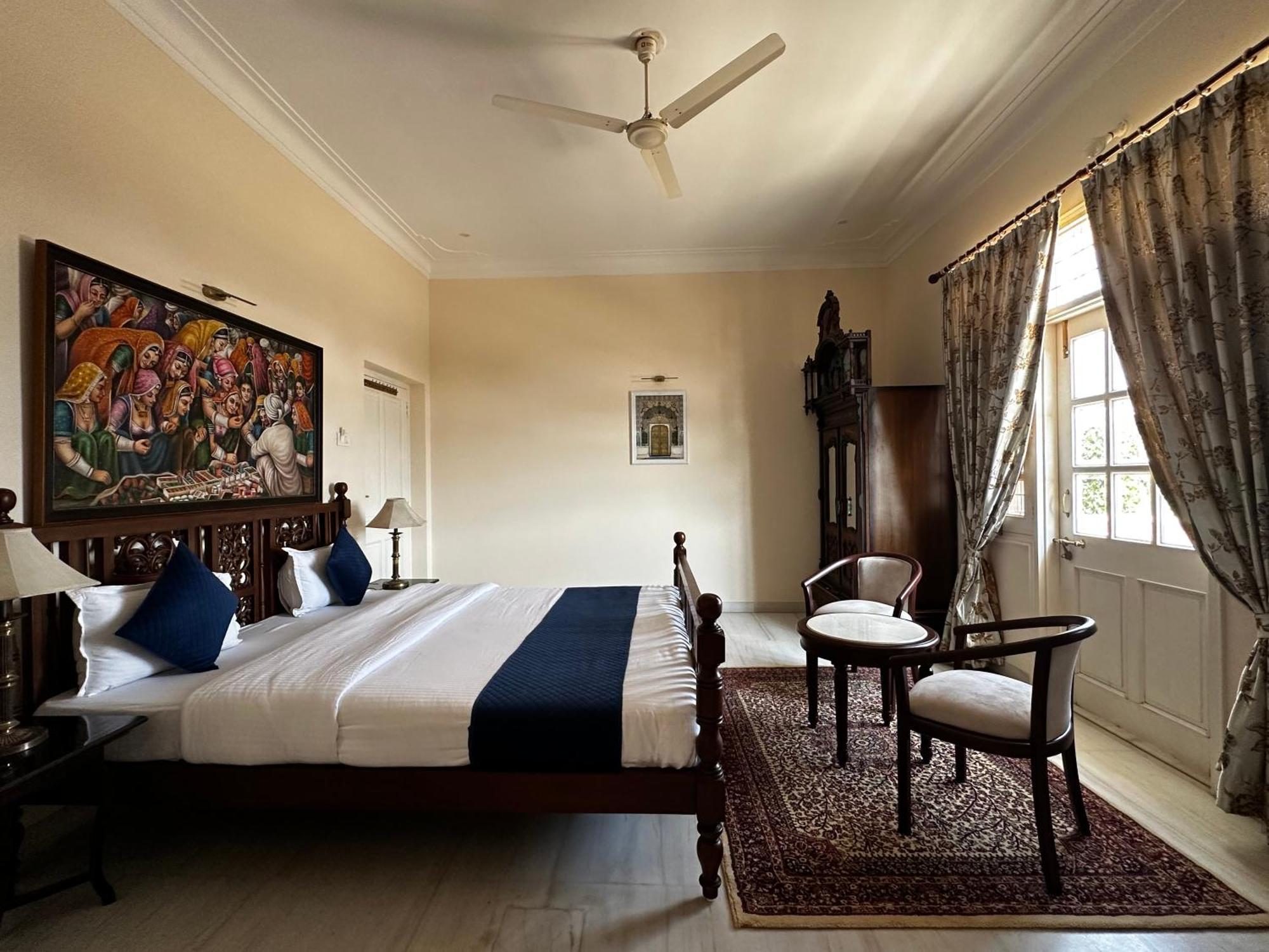 Radhe Krishna Niwas Apartment อุเดเปอร์ ภายนอก รูปภาพ
